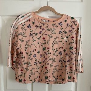 Adidas “Ain’t no sunshine when I’m gone” crop